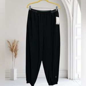 Sports illustrated joggers men and female